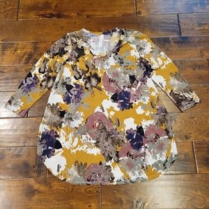 NWOT Honeyme Top Size S Floral